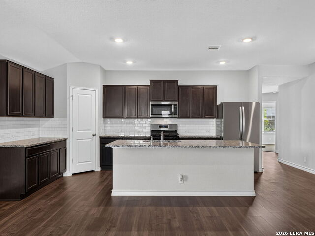 723 Overlook Rdg Property Photo 11
