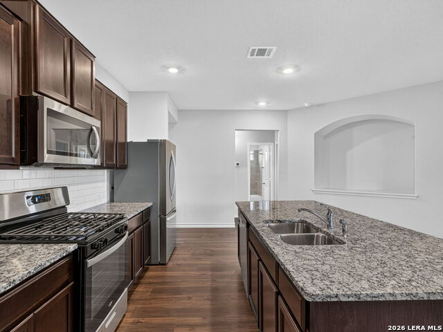 723 Overlook Rdg Property Photo 14