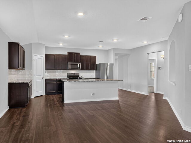 723 Overlook Rdg Property Photo 16