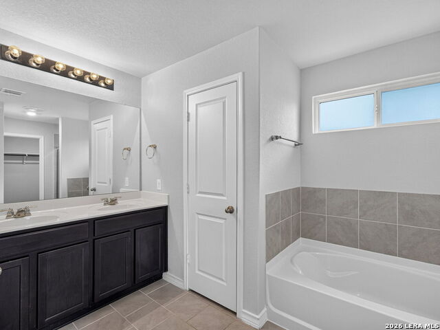 723 Overlook Rdg Property Photo 20