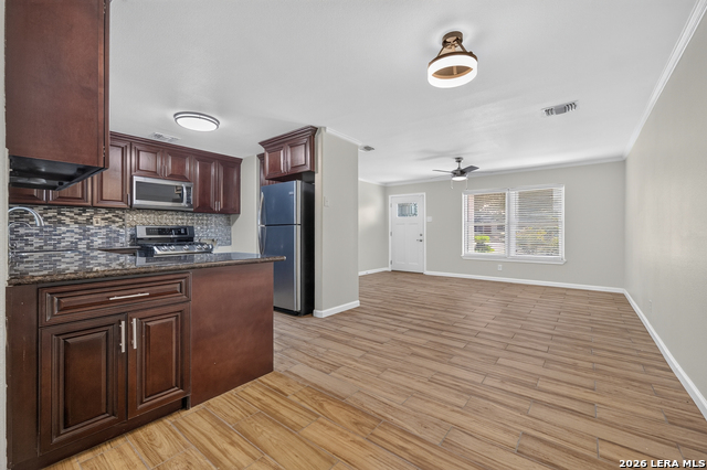 1603 Arroya Vista Property Photo 10