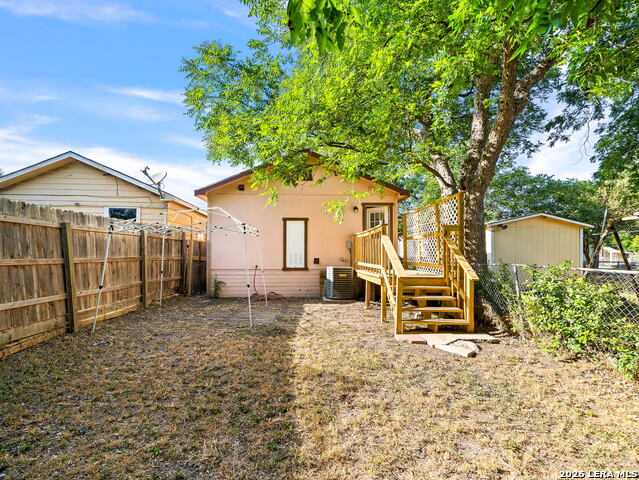 508 Randall Ave Property Photo 16