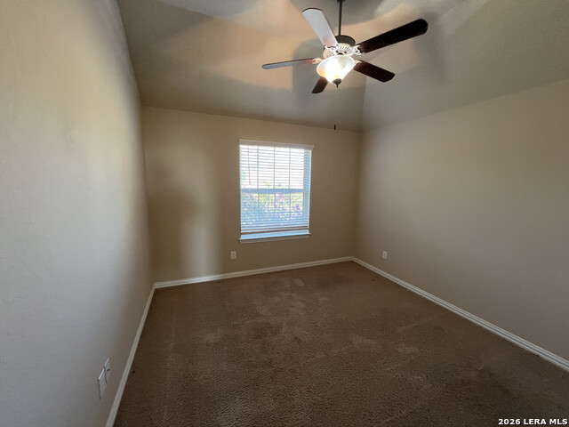 8614 Sierra Sky Property Photo 11