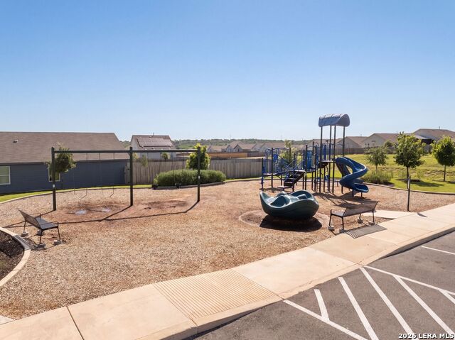 9119 Selene Pl Property Photo 40
