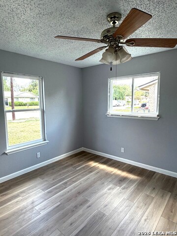 10902 Lazy Oaks Property Photo 9