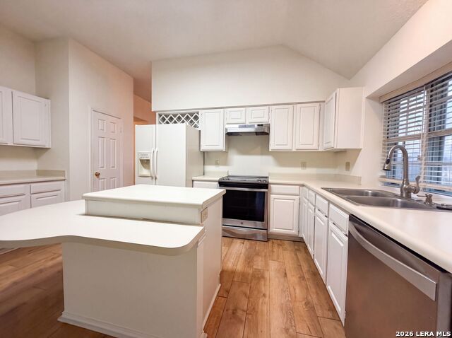3840 Habersham Property Photo 2