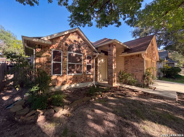 3840 Habersham Property Photo 9