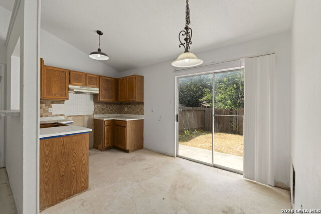 7880 Micron Dr Property Photo 8