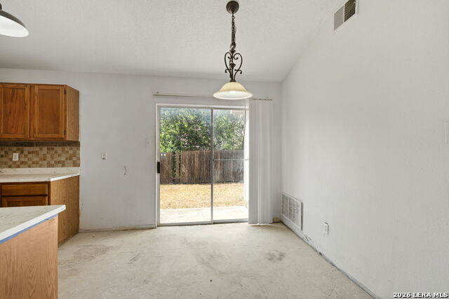7880 Micron Dr Property Photo 9