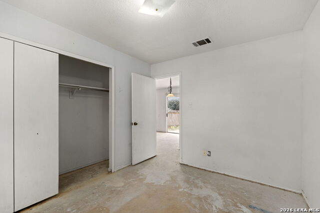 7880 Micron Dr Property Photo 12