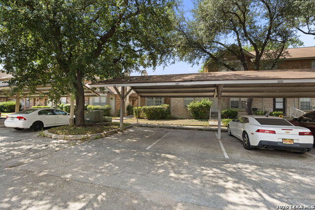 7880 Micron Dr Property Photo 28