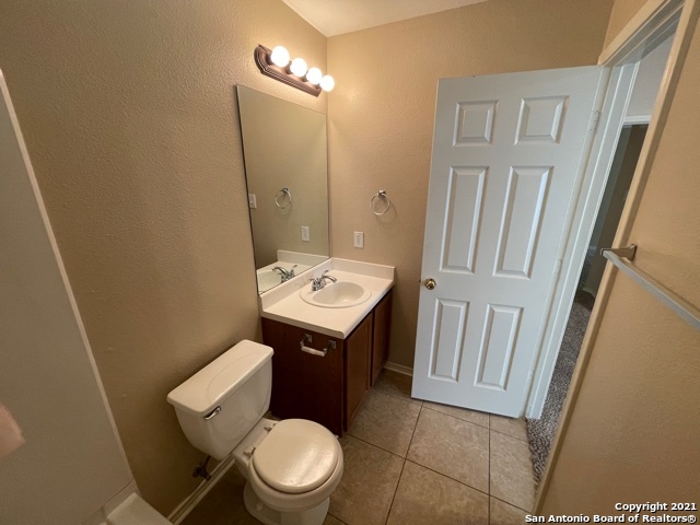 451 Silver Bit Property Photo 24