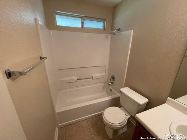 451 Silver Bit Property Photo 25