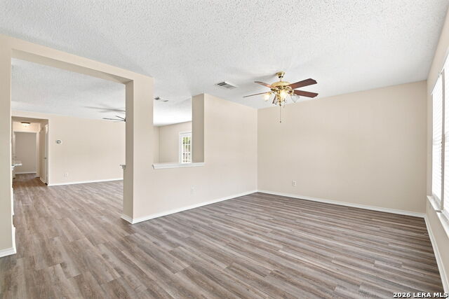 7834 Larcrest Property Photo 7