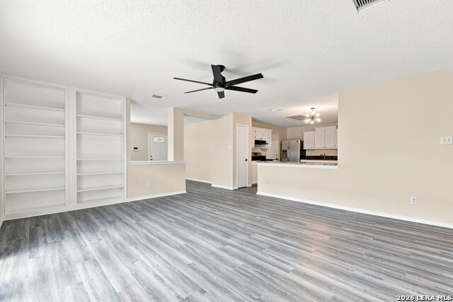 7834 Larcrest Property Photo 9