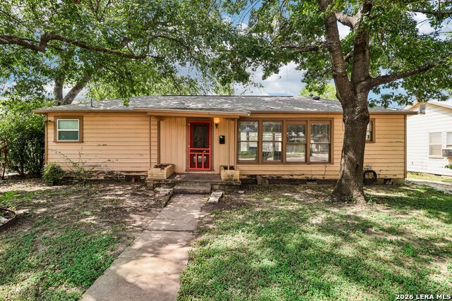 570 Marquette Dr Property Photo 1