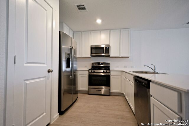 446 Payton Pl Property Photo 4