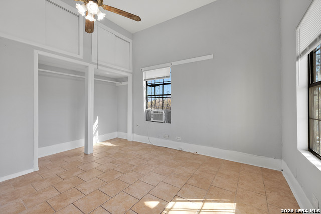 652 N San Ignacio Ave Property Photo 6