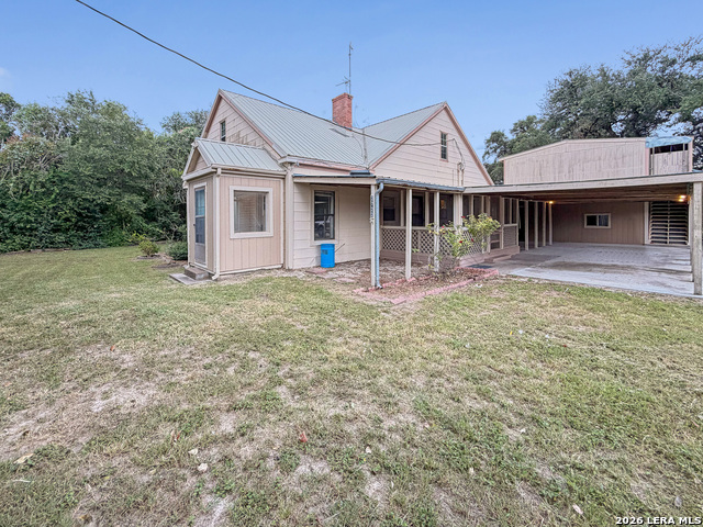 2722 Ellis Rd Property Photo 2