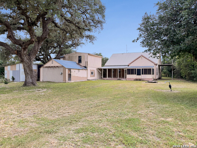2722 Ellis Rd Property Photo 3