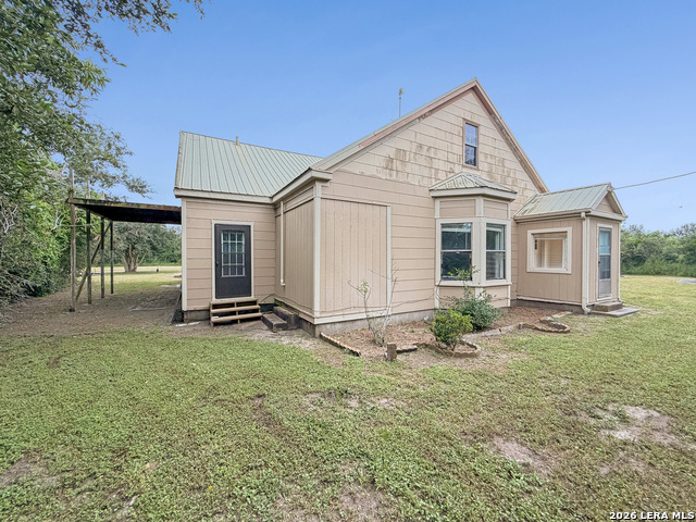 2722 Ellis Rd Property Photo 4