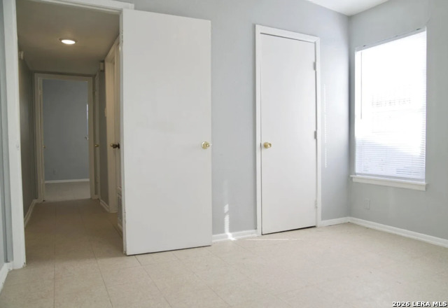 211 Westoak Rd Property Photo 5