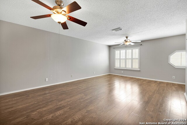 9230 New Kenton Property Photo 13