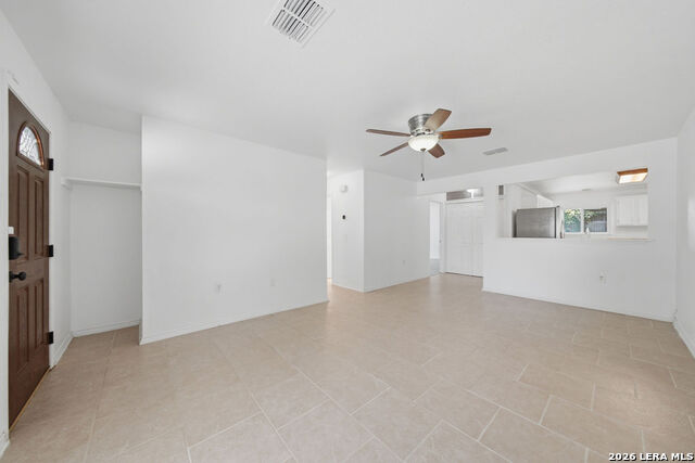5930 Oak Run St Property Photo 4
