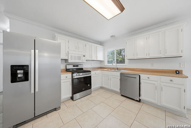5930 Oak Run St Property Photo 13