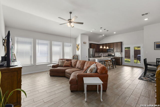 5802 Reagan Property Photo 10