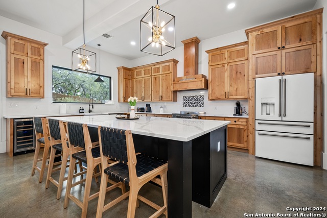 211 SPACIOUS SKY Property Photo 1