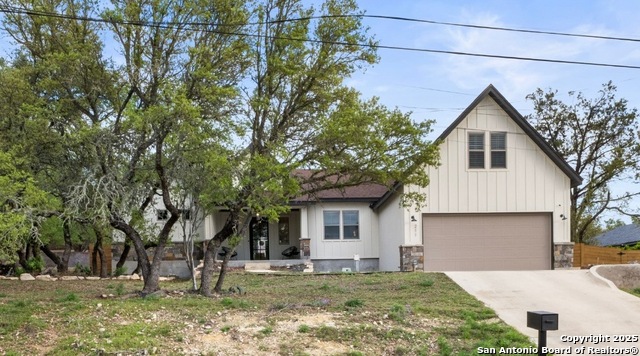 211 Spacious Sky Property Photo 30
