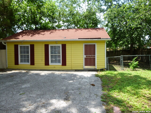 404 Donaldson Ave Property Photo 1