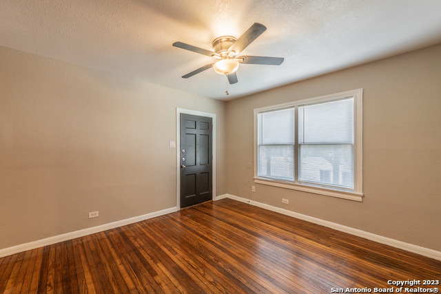 217 Natalen Ave Property Photo 4