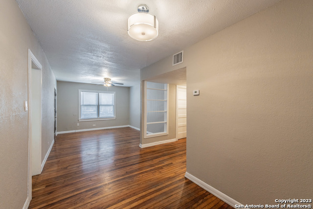 217 Natalen Ave Property Photo 5