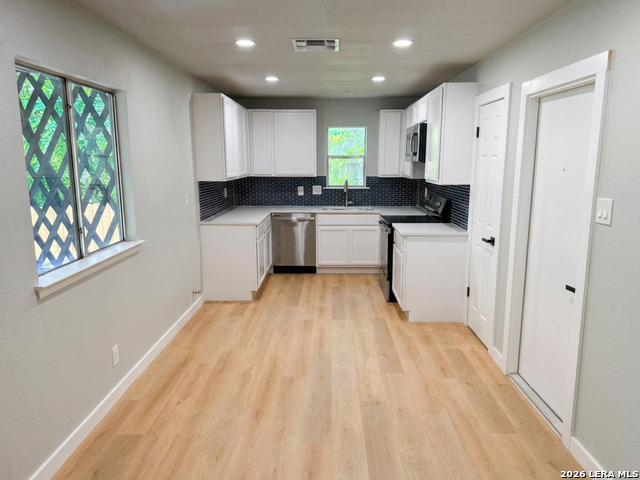 8726 Timberbriar Property Photo 5