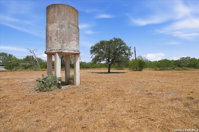 1507 Middle Rd Property Photo 8