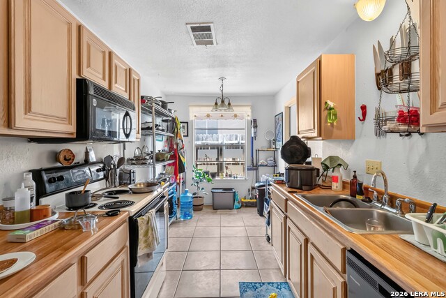 12223 Ridge Ct Property Photo 7