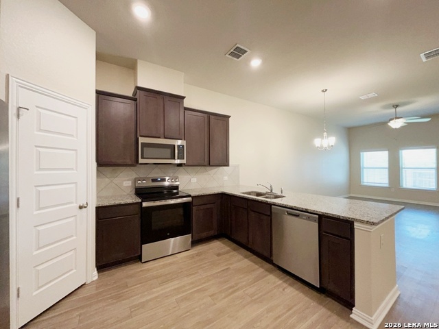 5435 Devils Gate Property Photo 10