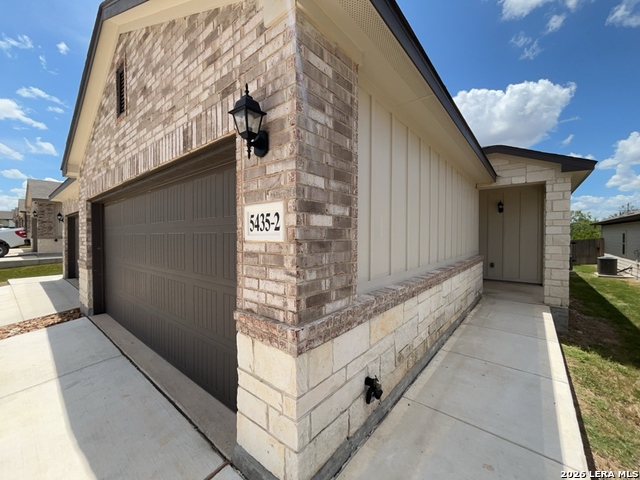 5435 Devils Gate Property Photo 35