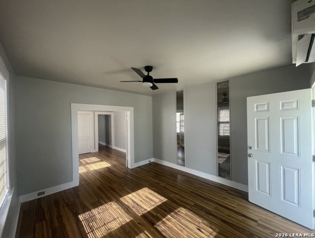 105 Mount Vernon Ct Property Photo 3