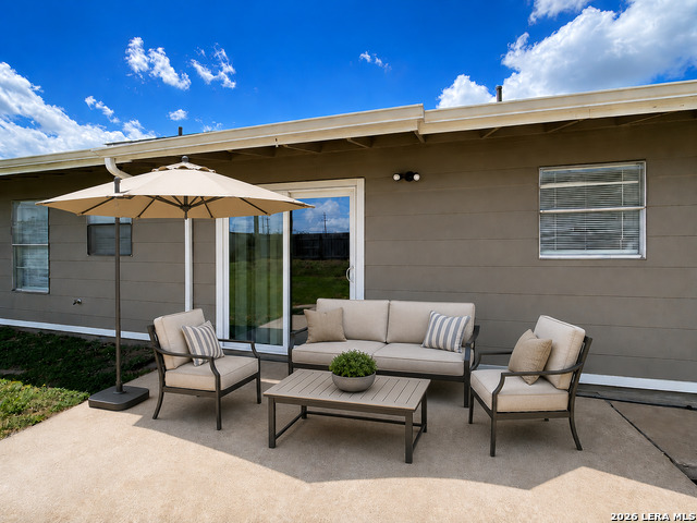 206 Balboa Drive Property Photo 8