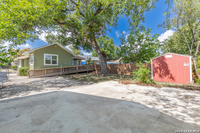 1219 Nolan St Property Photo 32