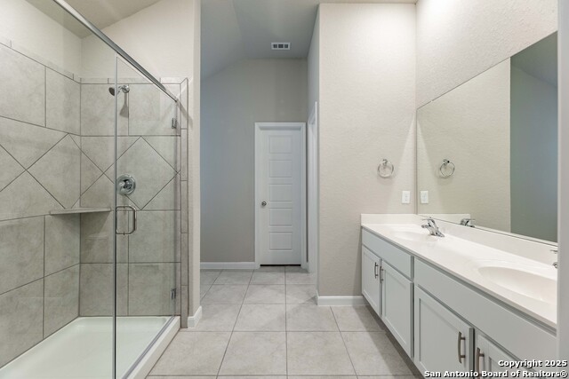 1120 Eagle Crossing Property Photo 14