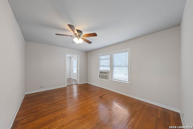 109 W Norwood Ct Property Photo 3