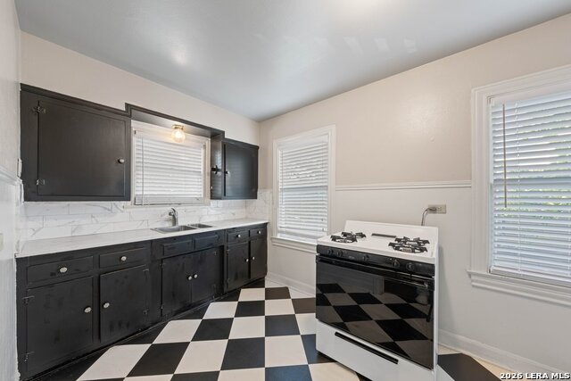 109 W Norwood Ct Property Photo 7