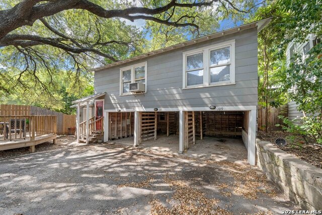 109 W Norwood Ct Property Photo 21