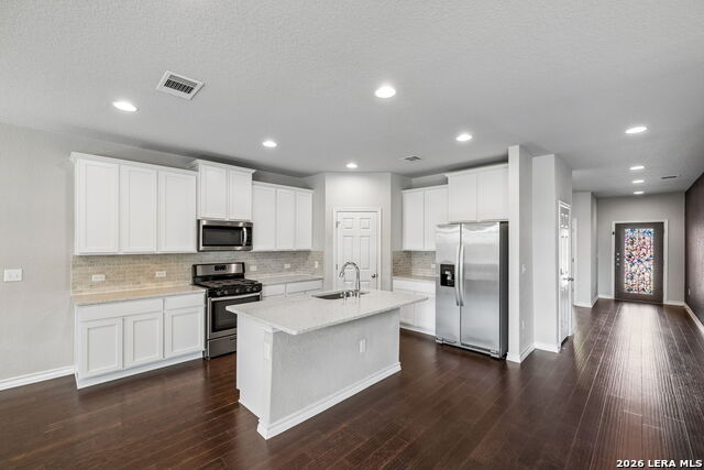 8624 Dove Pass Property Photo 13