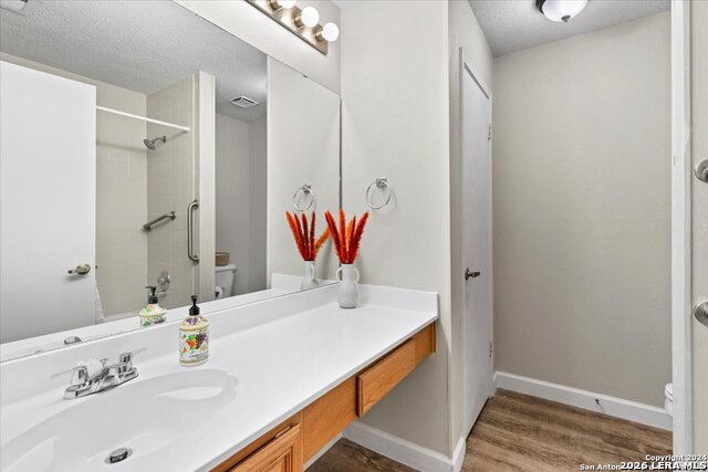 7733 Forest Property Photo 12