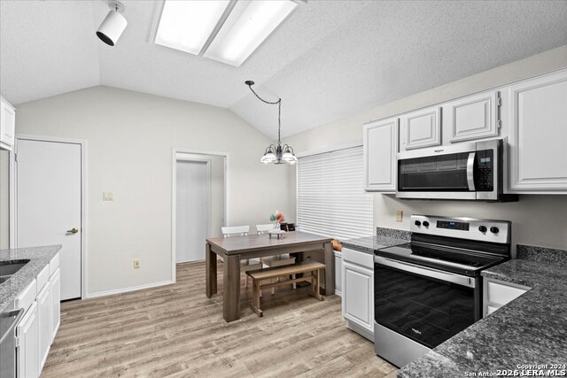 7733 Forest Property Photo 19